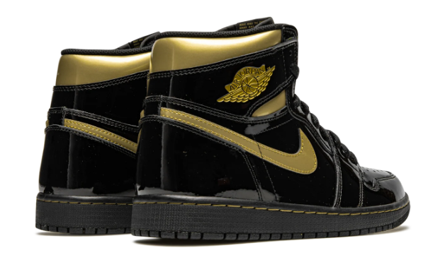 Air Jordan 1 Retro High OG 'Black Metallic Gold' | 555088-032