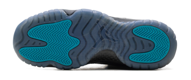 Air Jordan 11 Retro GS Gamma Blue (2025) 378038 047