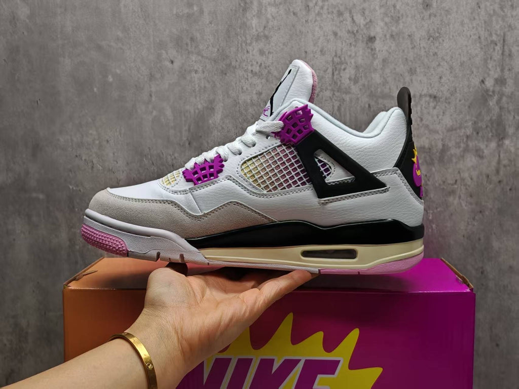 Air Jordan 4 Retro "Comic"